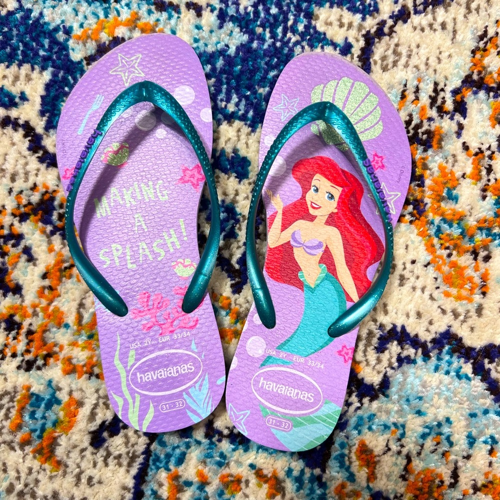 Girls Havianas flip flops, Ariel/The little mermaid, pre loved good condition